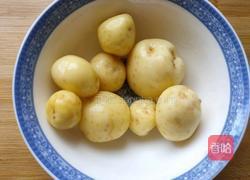 小土豆雪鱼煎饼的做法图解1