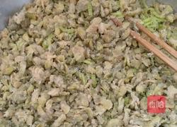 蒸槐花的做法图解4