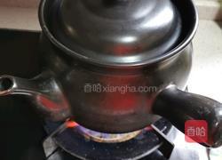 筒骨玉米汤的做法图解2