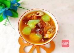 甜瓜香菇鸡汤的做法图解1