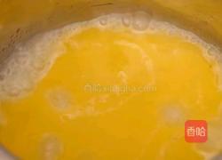 草莓泡芙的做法图解3