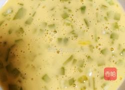 黄瓜蛋饼的做法图解3