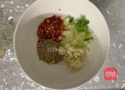 柠檬手撕鸡丝的做法图解3