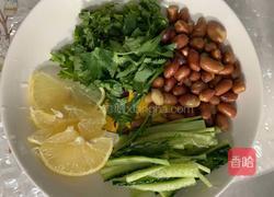 柠檬手撕鸡丝的做法图解4