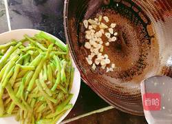 猪肉炒长豆角的做法图解11