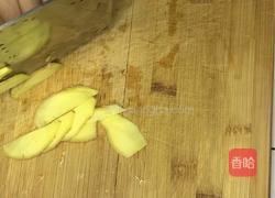 【家常啤酒鸭】酒香浓郁 风味十足的四川名菜的做法图解1