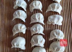 韭菜鸡蛋饺子的做法图解19