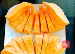 豆沙馅南瓜饼的做法图解2