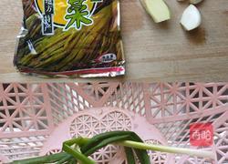 雪菜烧河蚌的做法图解2