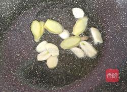 雪菜烧河蚌的做法图解6