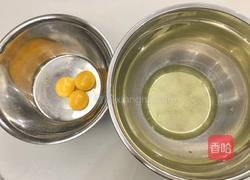 草莓水果奶油蛋糕(六寸)的做法图解1