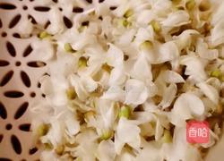 槐花鸡蛋饼的做法图解4