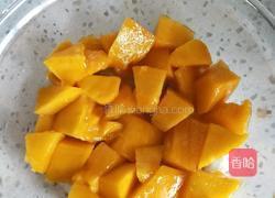 芒果椰奶冻的做法图解3