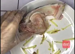 [Chopped Fish Head with Pepper] Today I'm going to make a Hunan dish with illustrations 4