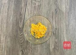 咸蛋黄培根炒意面的做法图解1