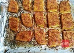 外酥里嫩的香辣烤豆腐的做法图解12