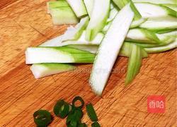 丝瓜鲜贝汤的做法图解2