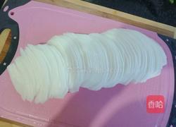 凉拌萝卜丝的做法图解1