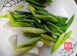 家常炒鸭血的做法图解4