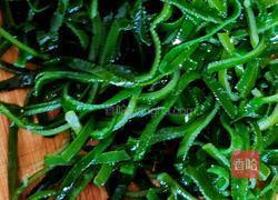 凉拌海带丝的做法图解2