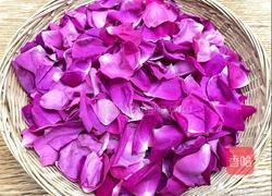 李子柒同款玫瑰米酒做法,味道不要太好喝啊的做法图解2