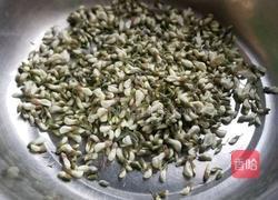 清甜槐花饼的做法图解2