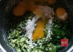 清甜槐花饼的做法图解5