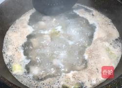 炖排骨的做法图解2