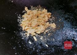 黄瓜火腿炒鸡蛋的做法图解3