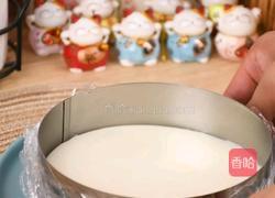 清凉解腻夏季甜品酸奶水果冻3步搞定的做法图解1