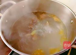 玉米胡萝卜鸡汤的做法图解6