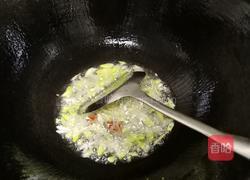 酸菜炖五花肉粉条的做法图解5