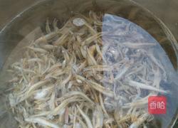 宝宝版银鱼粉的做法图解2