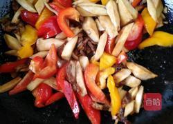 杏鲍菇肉丝双椒手擀面的做法图解4