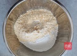 香甜松软的玉米面松饼的做法图解2