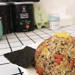 什锦海苔炒饭的做法[图]