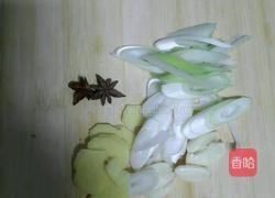 黄鱼焖豆腐的做法图解1