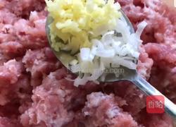 白菜肉卷的做法图解3