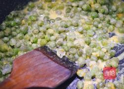 咸蛋黄焗豌豆的做法图解8