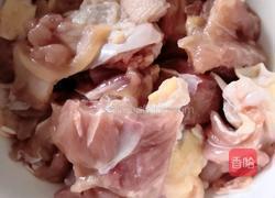 辣椒炒鸡腿肉的做法图解3