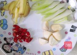 辣椒炒鸡腿肉的做法图解6