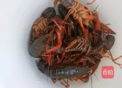 Illustration of how to make spicy crayfish 4