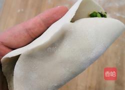 韭菜虾皮盒子的做法图解12