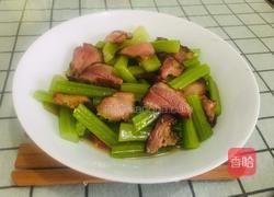 芹菜炒腊肉的做法图解8