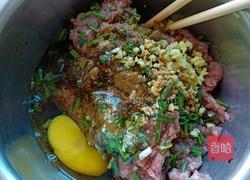 小白菜丸子汤的做法图解3