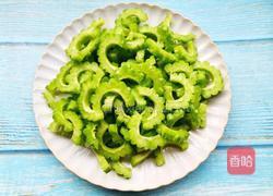 凉拌苦瓜的做法图解3