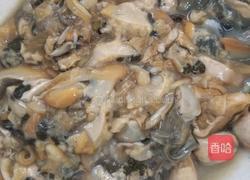 蒜蓉粉丝河蚌的做法图解2
