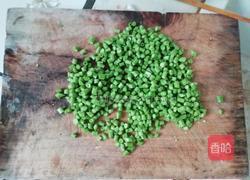 长豆角炒鸡蛋的做法图解2