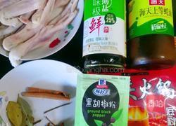 黑胡椒鸭爪的做法图解1