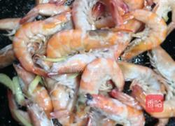 咸蛋黄椒盐虾面的做法图解2